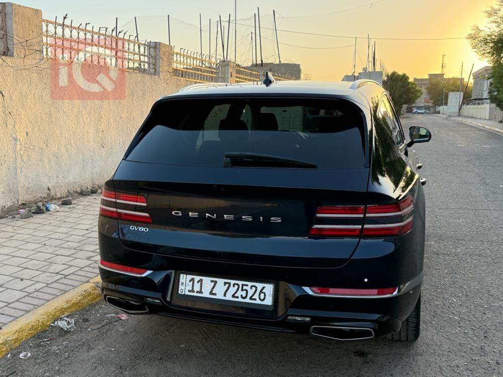 جێنسس GV80